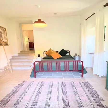 بيت للعطل Charming With Pool Onsite سبوليتو