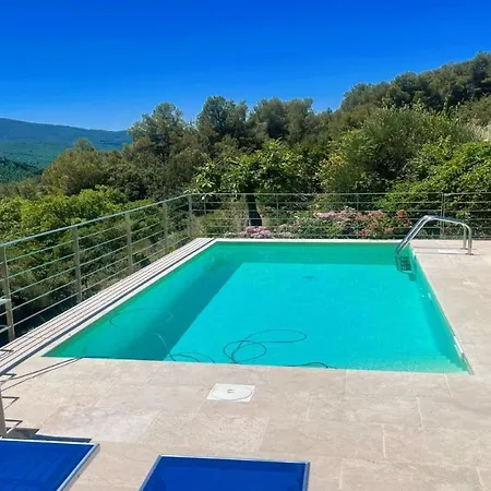 Charming With Pool Onsite * سبوليتو