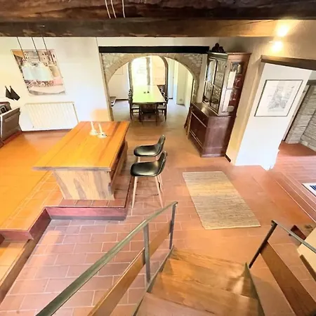 Charming With Pool Onsite *